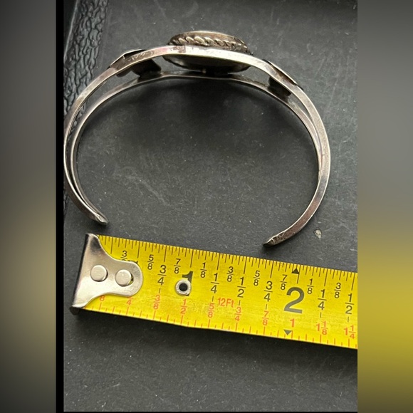 “Zuni” Cuff Sterling Silver/9.25 Bracelet 1970s Adjustable, Vintage Cuff - Picture 5 of 9